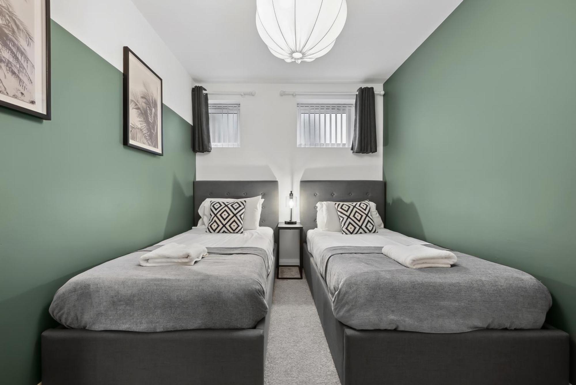 Corinium Lodge - Town Centre Apartment Cirencester Kültér fotó